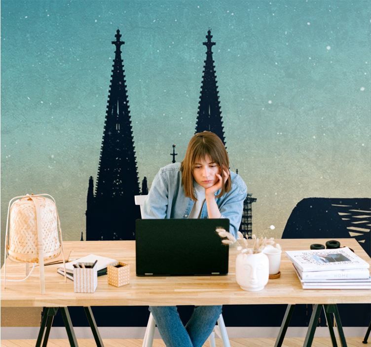 城市和乡村照片墙中的教堂塔楼剪影 - TenStickers