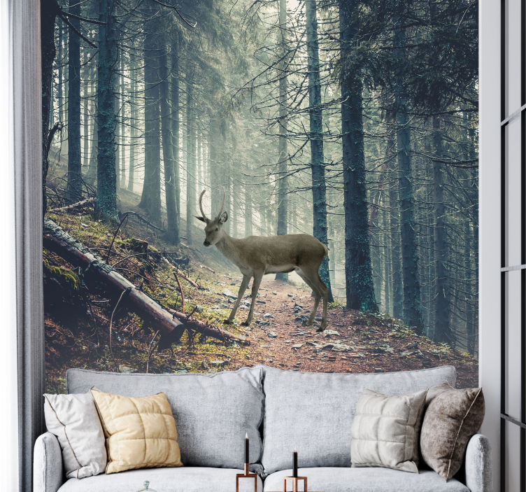 森林中的小路，墙上有鹿壁画 - TenStickers