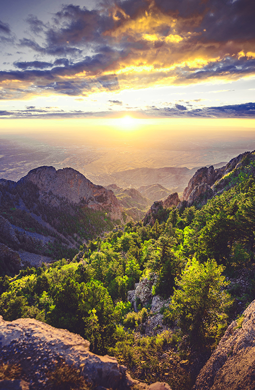 客厅海报山上日出 - TenStickers