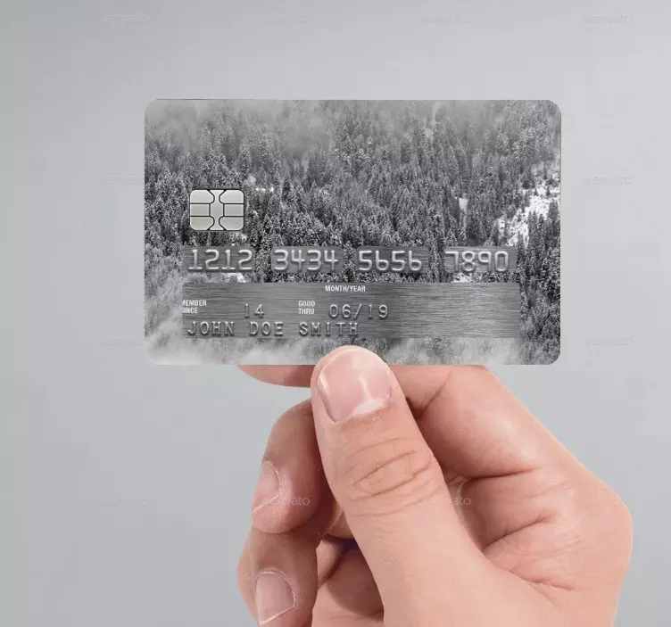 信用卡上方的森林贴纸 - TenStickers