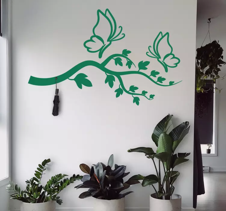 动物贴画，树枝上的蝴蝶 - TenStickers