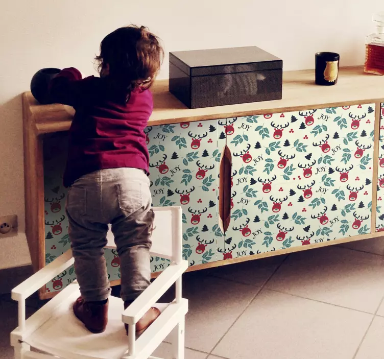 贴纸装饰 欢快的驯鹿图案 - TenStickers