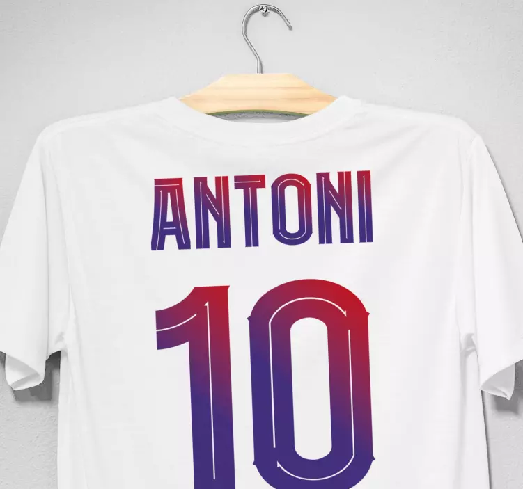 带条纹 t 恤的足球俱乐部图案 - TenStickers